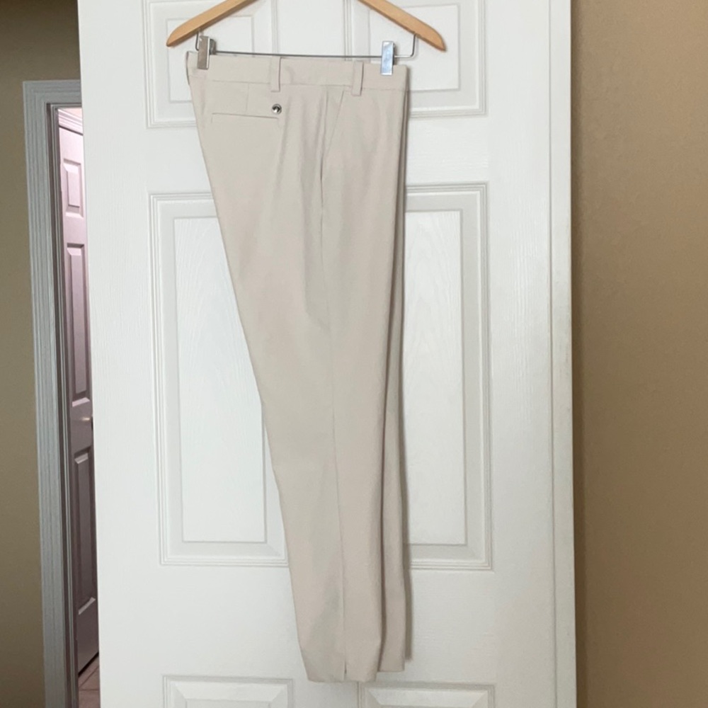 Brooks Brother’s Capri Pants